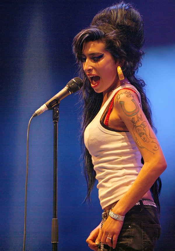 http://www.psaudio.com/cdn/shop/articles/Amy_Winehouse_f4962007_crop.jpg?v=1675030059