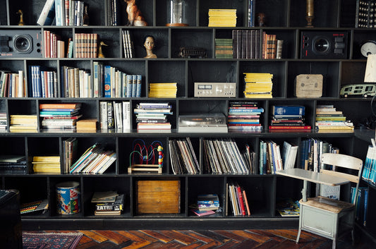 Bookshelf vs. floor standing loudspeakers