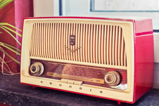 Can modern speakers rival vintage speakers?