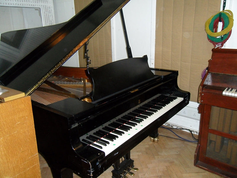 A Steinway grand piano similar to the one at the MIM. This one's at Abbey Road Studios, London. Courtesy of Wikimedia Commons/Josephenus P. Riley.